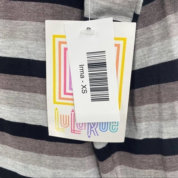 NWT Loose-Fitting LuLaRoe Irma Tunic, Size XS - Picture 4 of 7